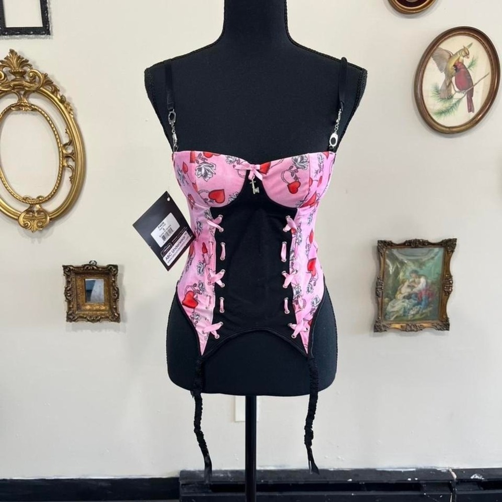 Vintage Y2K Penthouse Lingerie Pink Heart Print Bustier w/ Garters Pinup Style